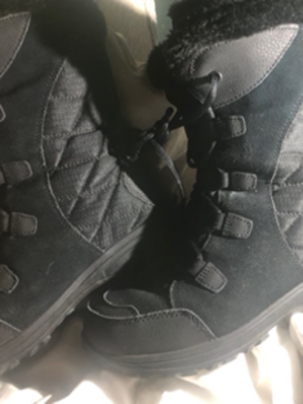 Brand New Columbia Winter Boots (woman’s)